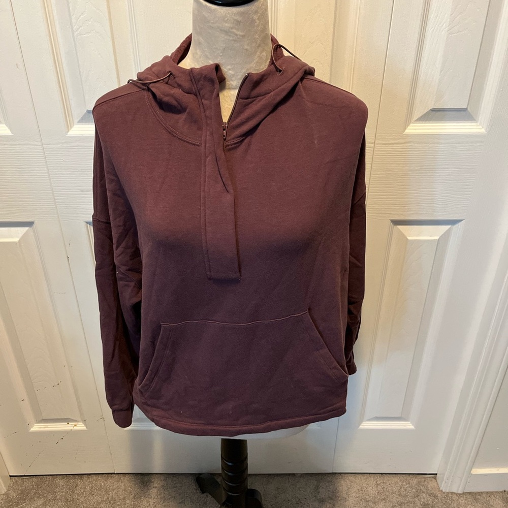 Knix size M soft cozy Women's Burgundy Hoodie Sweater